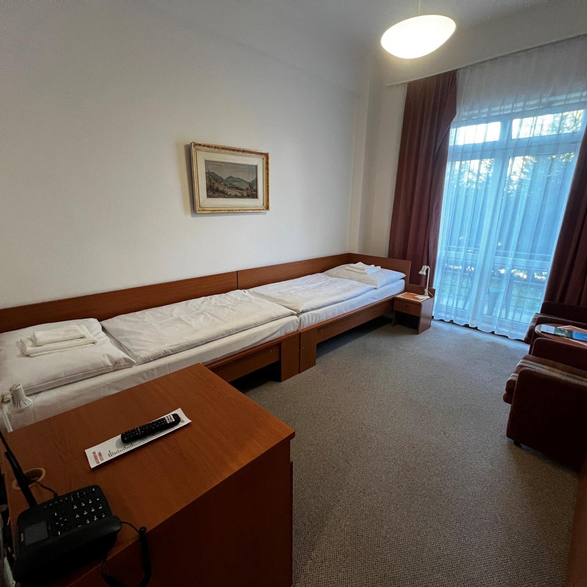 Hotel Palace - Kupele Sliač المظهر الخارجي الصورة