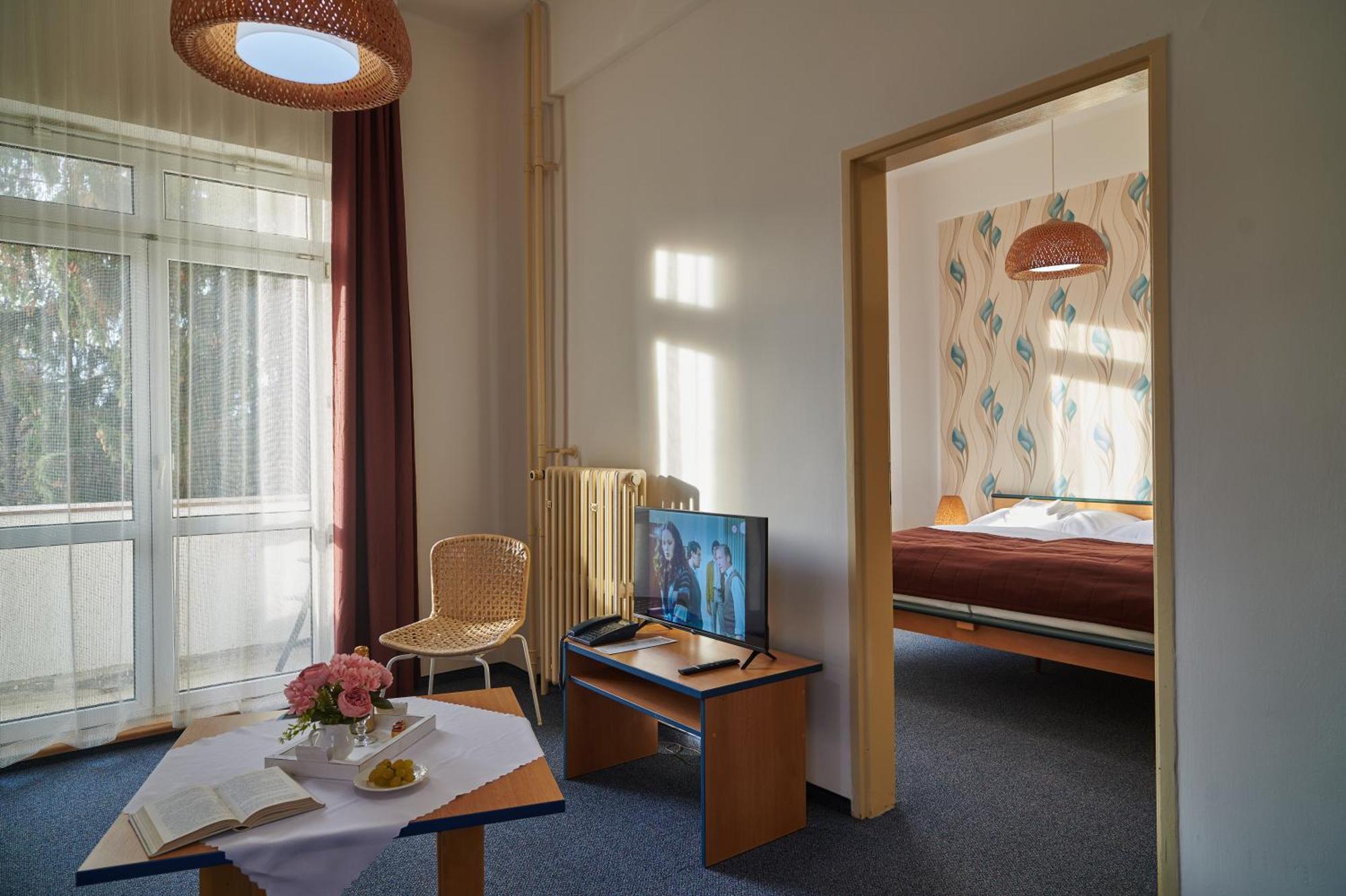 Hotel Palace - Kupele Sliač المظهر الخارجي الصورة