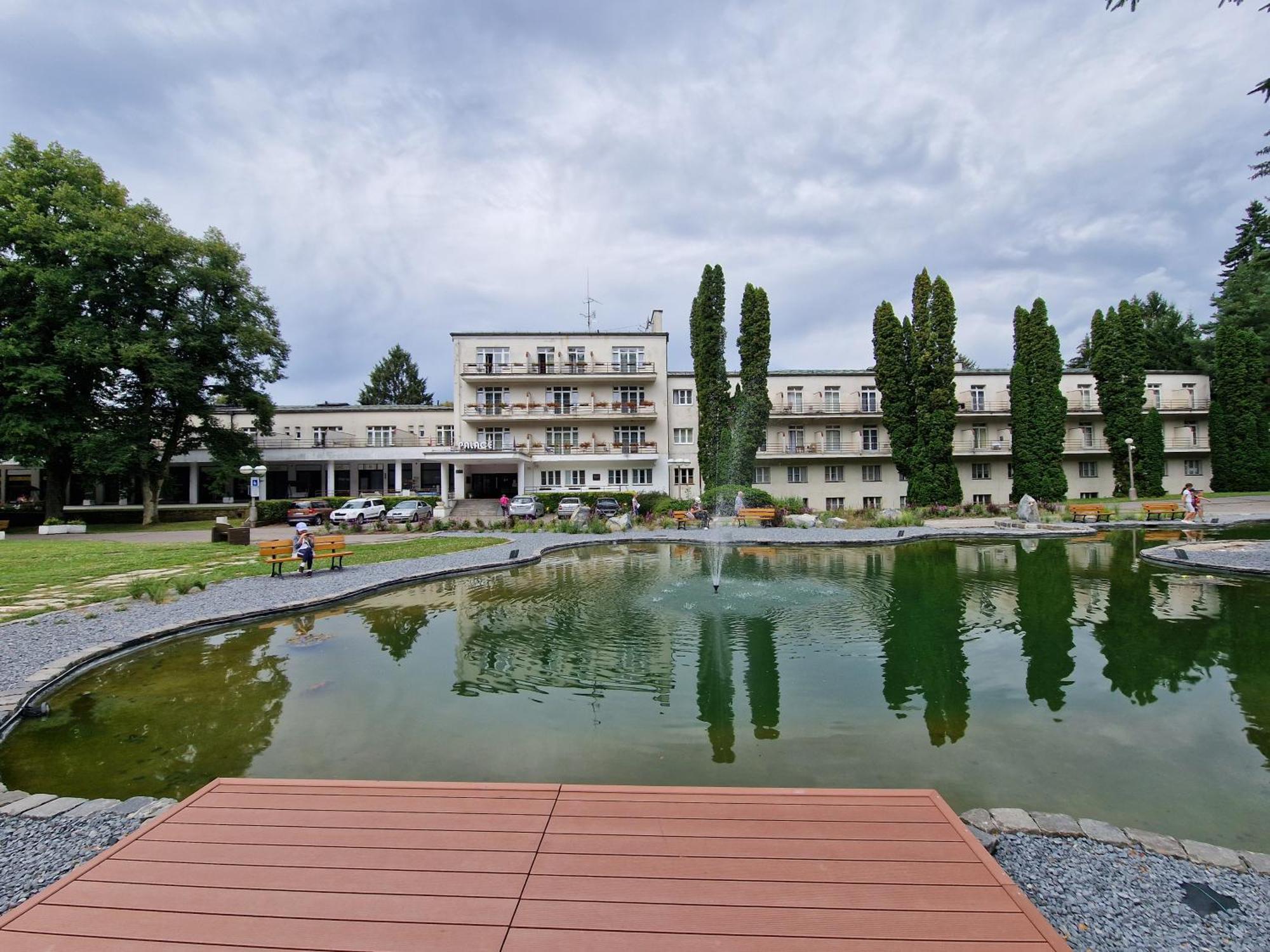 Hotel Palace - Kupele Sliač المظهر الخارجي الصورة